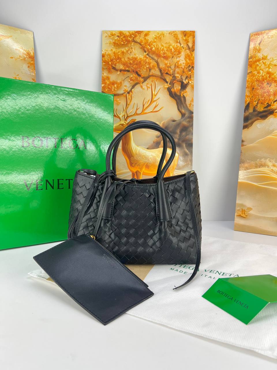 Bottega Knot Lock Fondant Bag