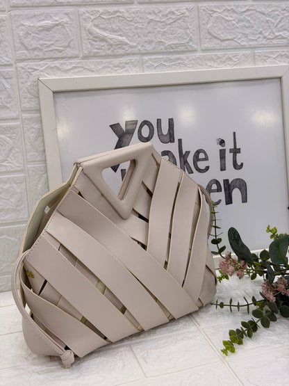 The Geometric Woven Handbag