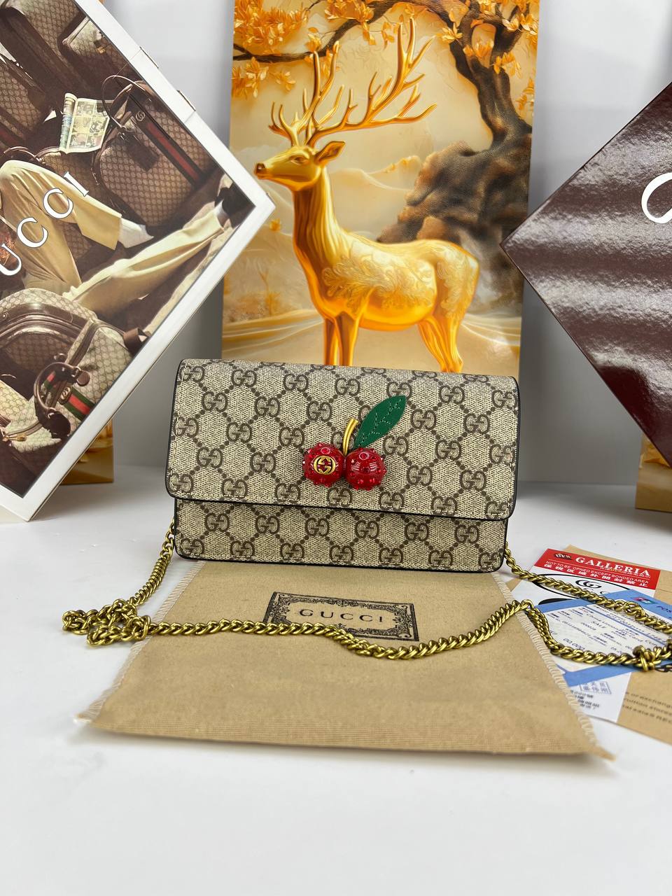 Gucci Linea Cherry GG Supreme Chain