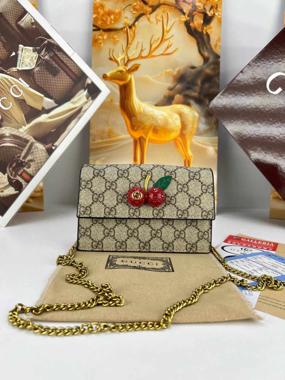 Gucci Linea Cherry GG Supreme Chain