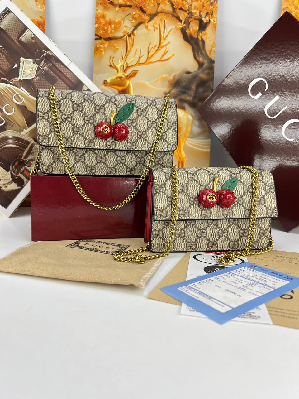 Gucci Linea Cherry GG Supreme Chain