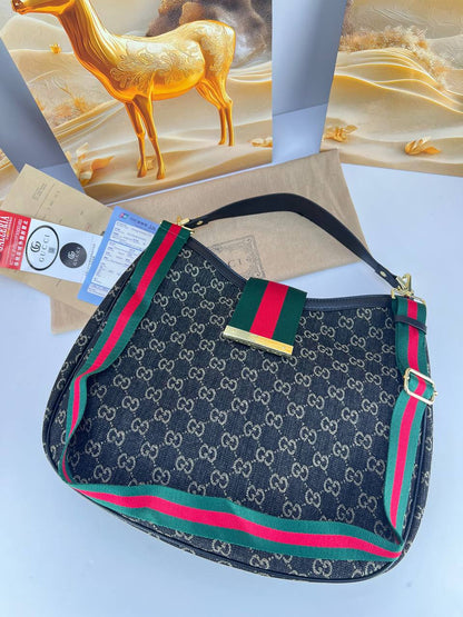 Gucci Attache Large Shoulder Bag