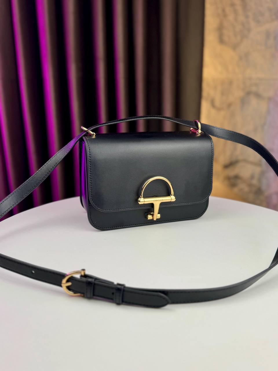 The Elegant Flap Shoulder Bag