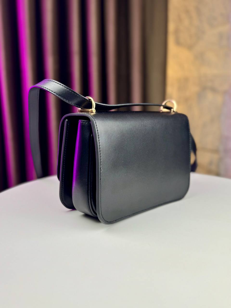 The Elegant Flap Shoulder Bag