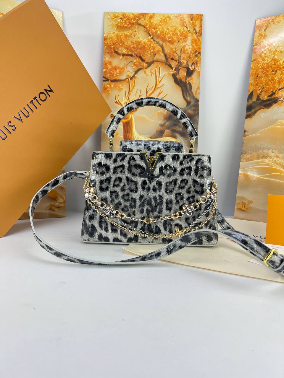 Louis Vuitton Capucines  (Leopard Edition)