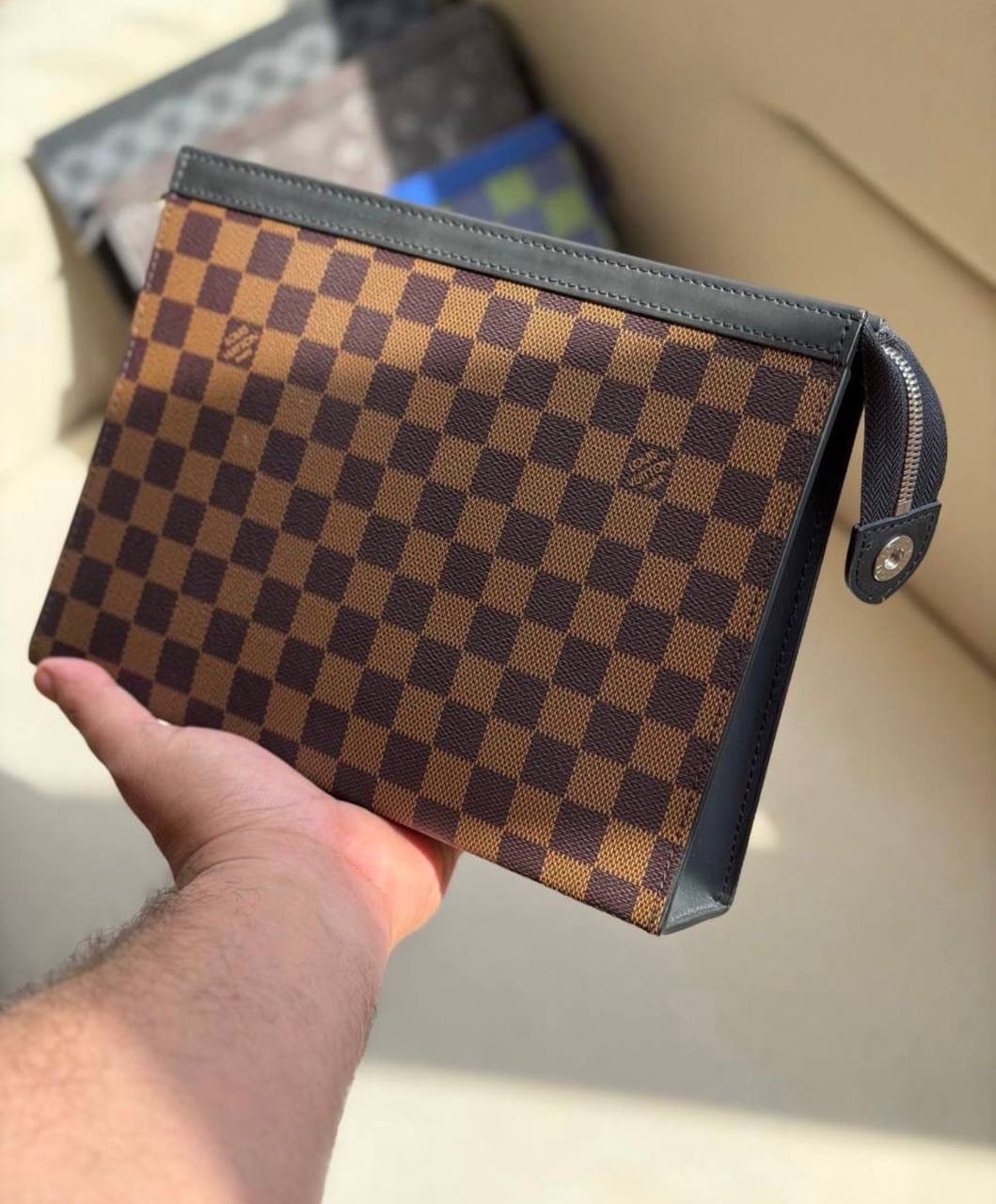 Louis Vuitton Toiletry Voyage / Pouch Voyage MM unisex