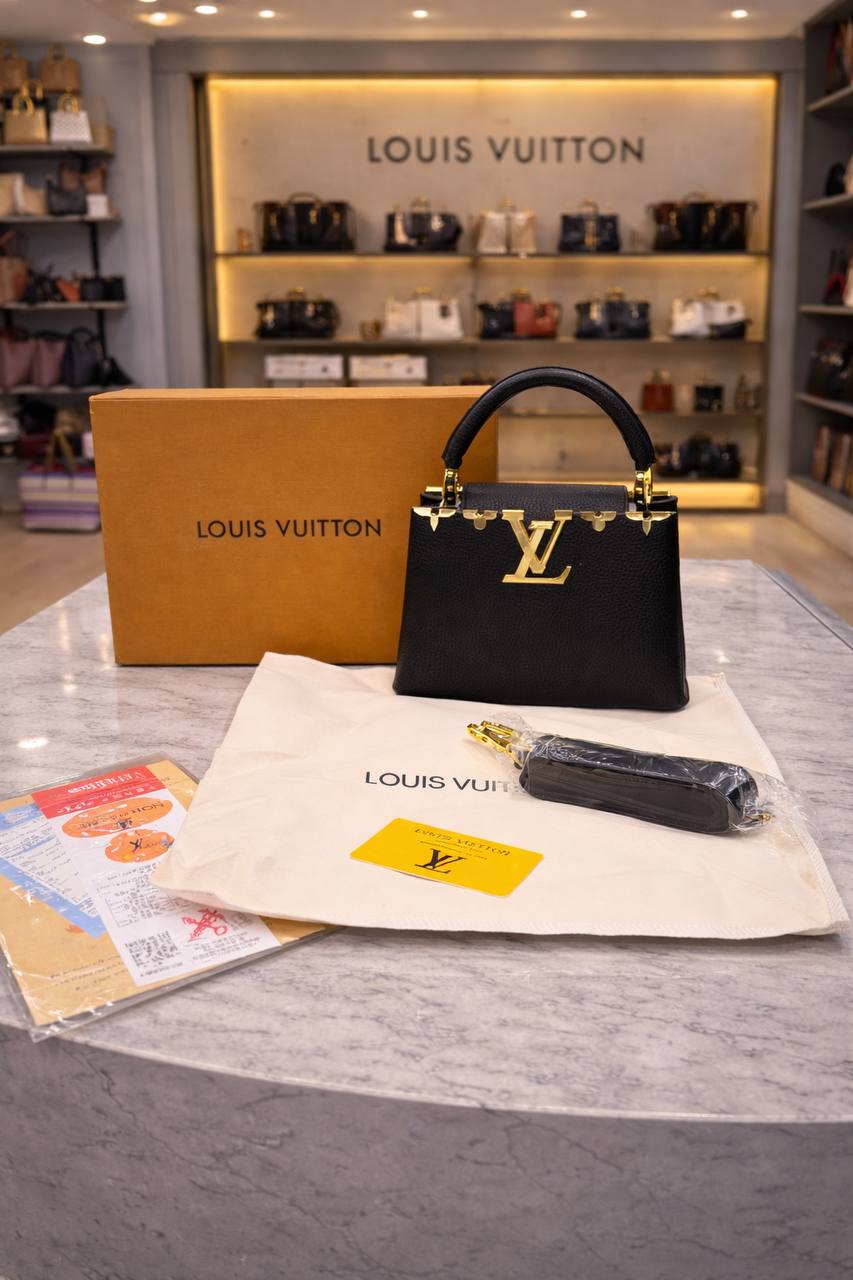 Louis Vuitton Capucines BB