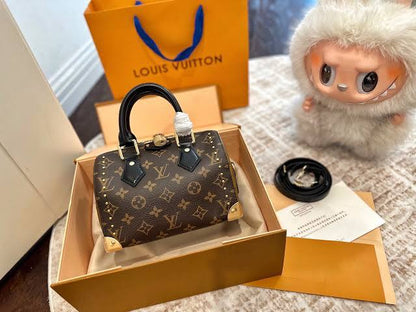Louis Vuitton Speedy Bandoulière 20 (Studded Monogram Edition)