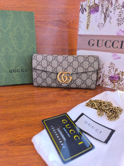GG Marmont GG Supreme Chain Wallet / Wallet on Chain
