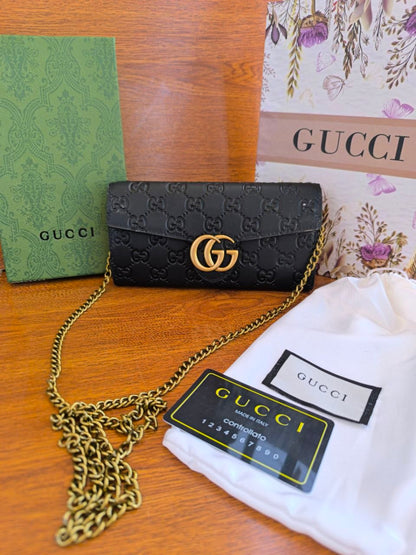 GG Marmont GG Supreme Chain Wallet / Wallet on Chain