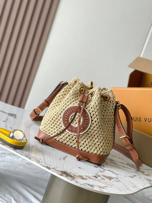 Louis Vuitton NeoNoe Bucket Bag (Raffia Style)
