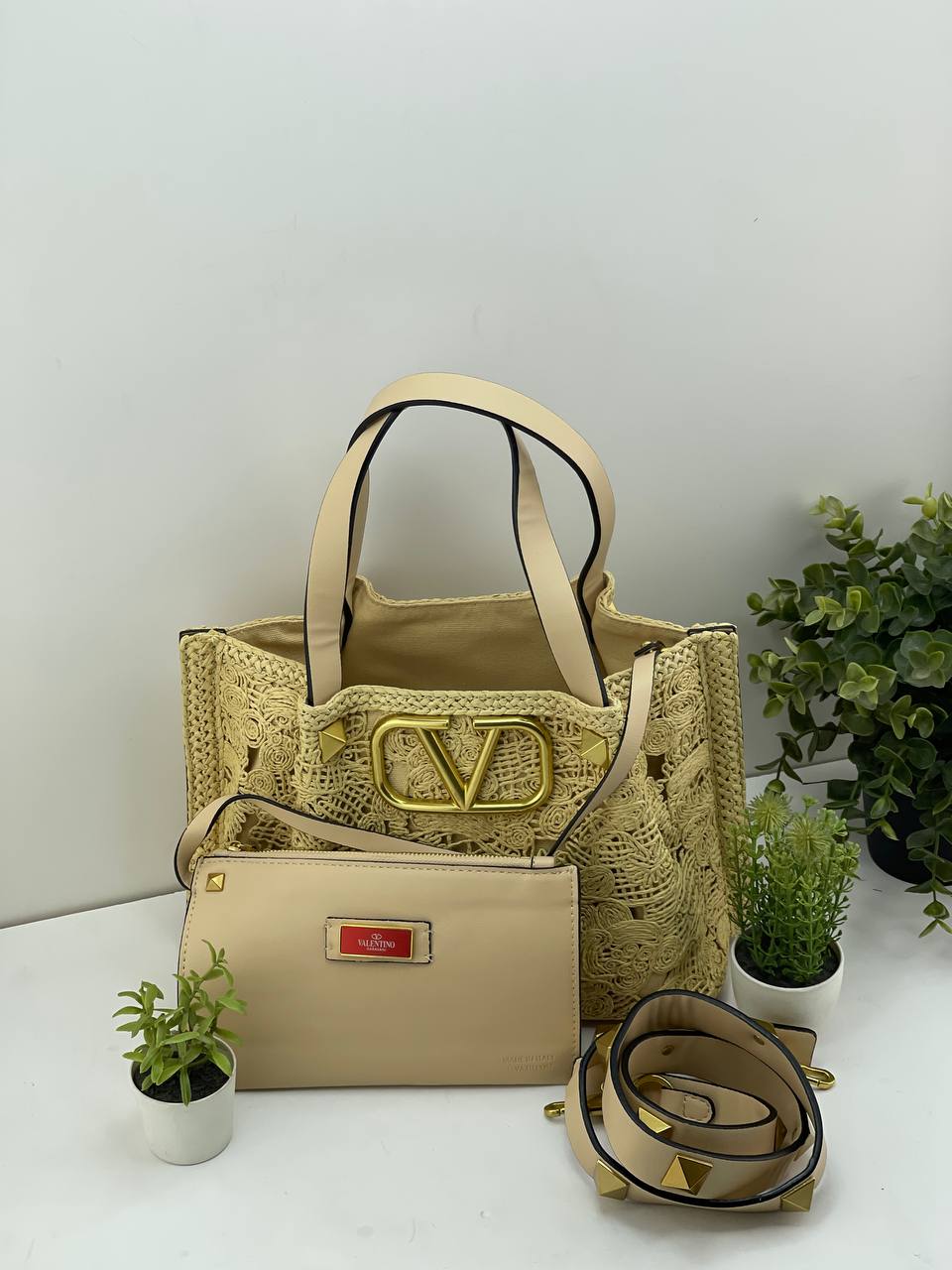 Valentino crochet straw woven pattern