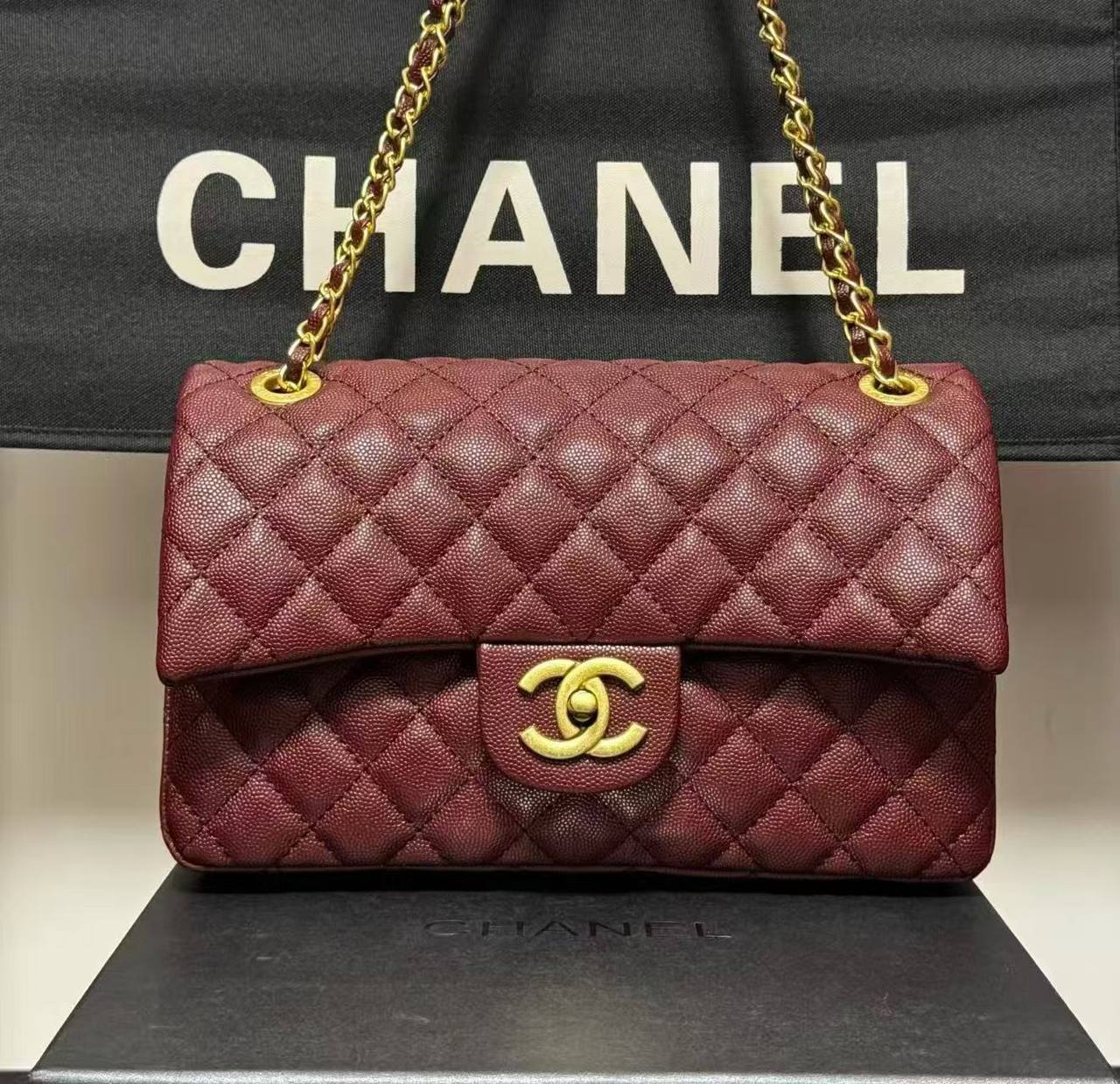 Chanel Classic Double Flap Bag (Caviar Leather)