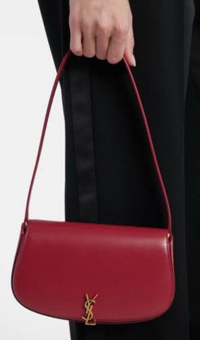 Bag 👜  YSL stunning luxury shoulder