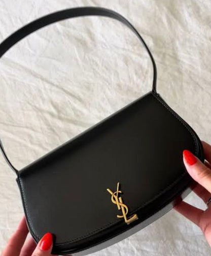 Bag 👜  YSL stunning luxury shoulder