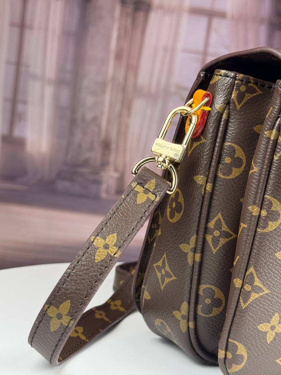 Louis Vuitton Pochette Métis