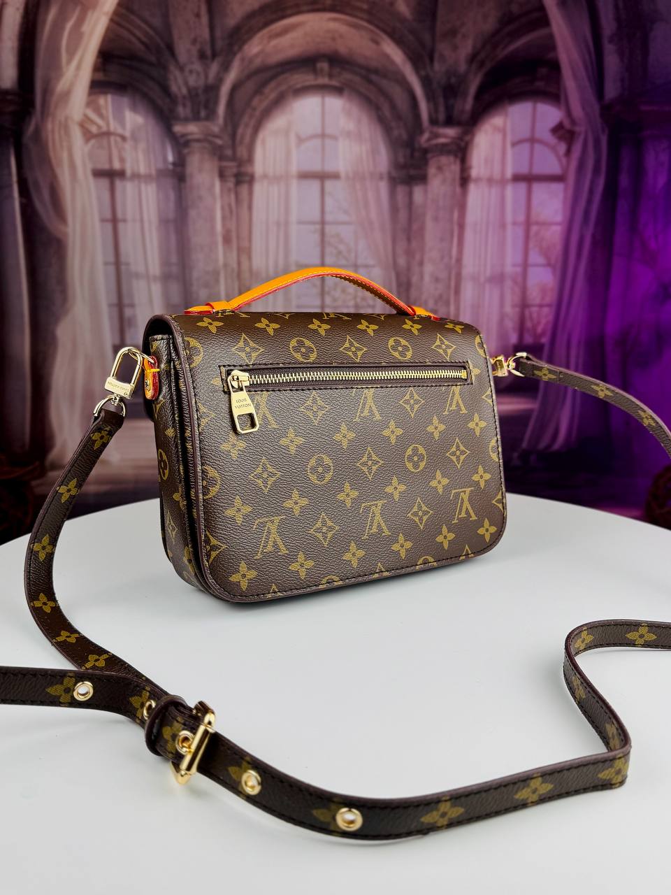 Louis Vuitton Pochette Métis