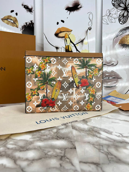 Louis Vuitton Poche Toilette / Toiletry Pouch