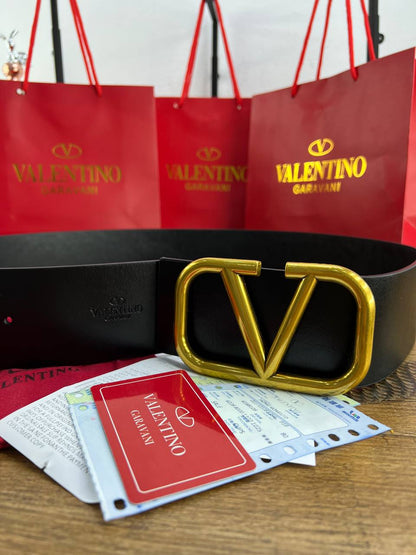 Valentino Garavani VLogo Signature Reversible Belt Set