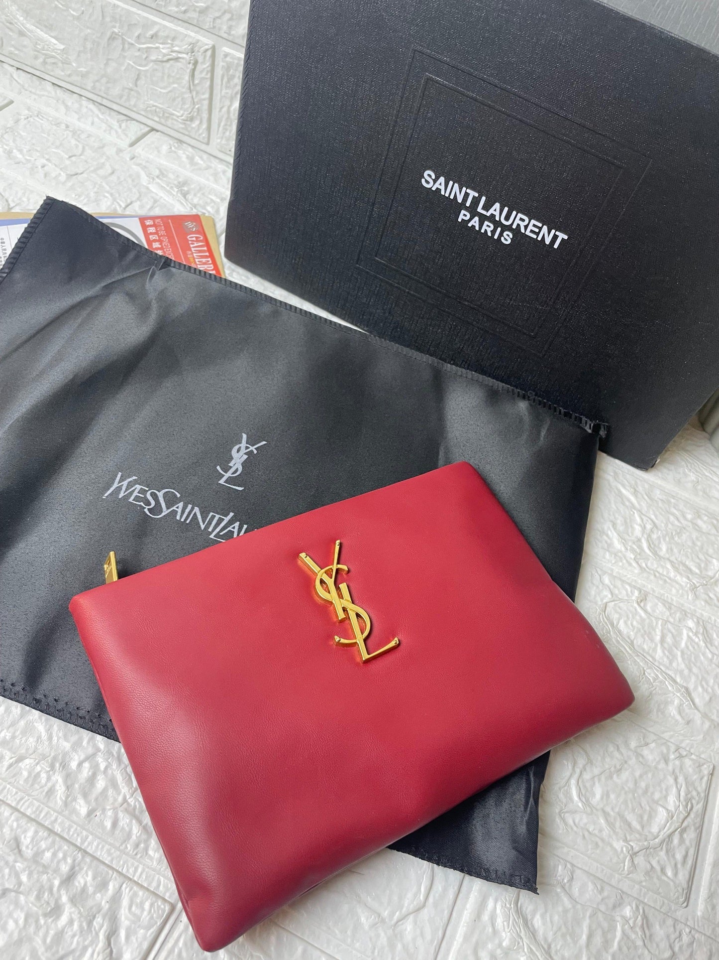 ysl  Leather Pouch / Clutch