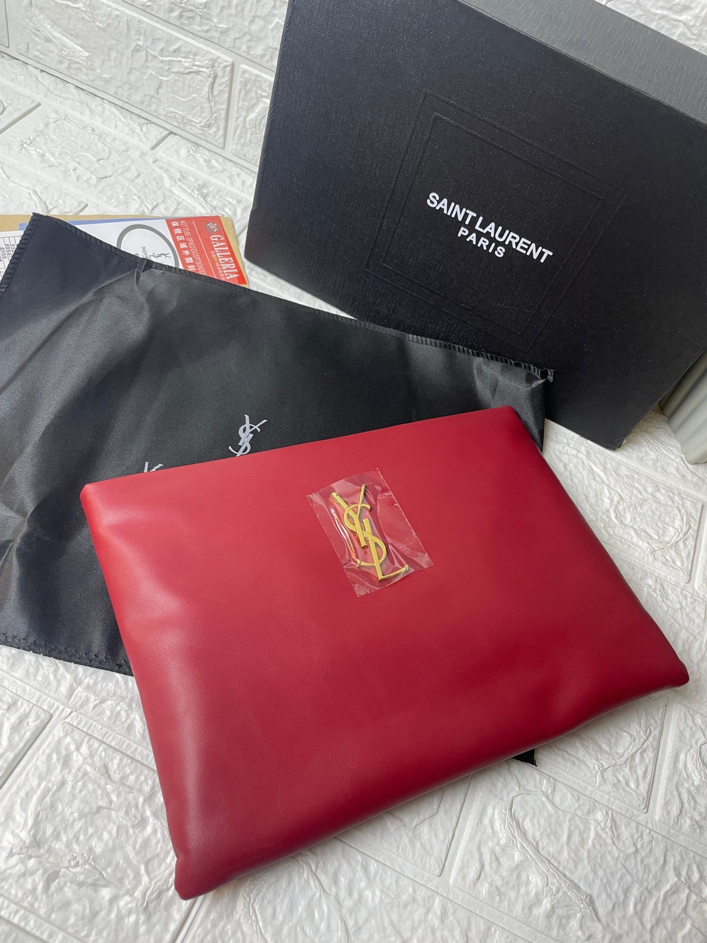 ysl  Leather Pouch / Clutch