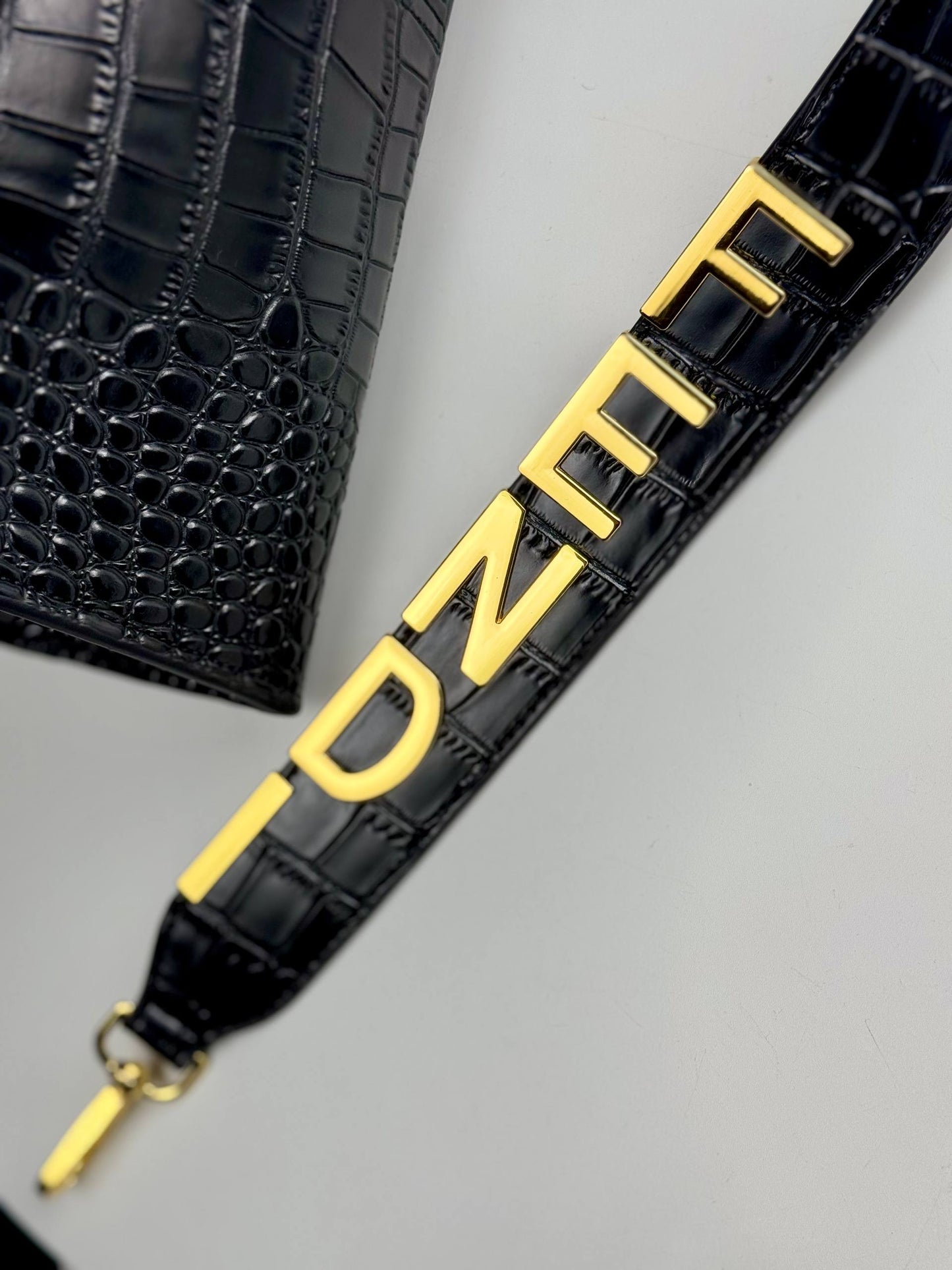 Fendi Peekaboo ISeeU (Croc-Embossed Edition)