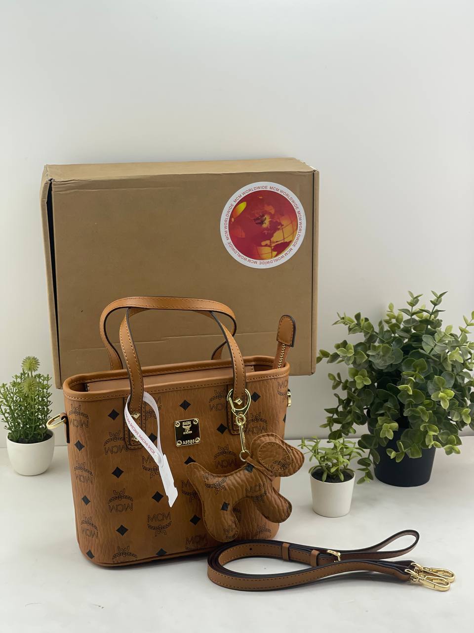 MCM München Tote Bag in Visetos (with Puppy Charm)