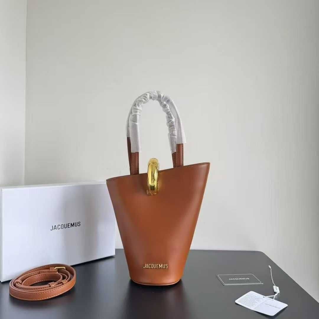 jacoumus Le Bisou Perle Bag / Le Panier Bucket Bag