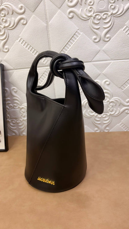 JACQUEMUS Le Tournis Leather Bucket Bag