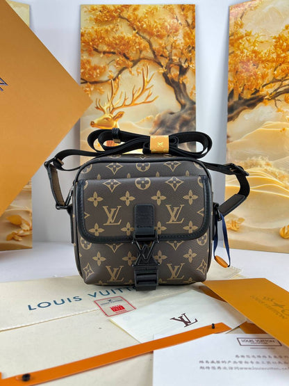Louis Vuitton Monogram Utility Messenger