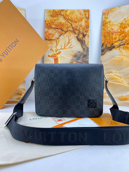 Louis Vuitton Signature Flap Messenger Bag