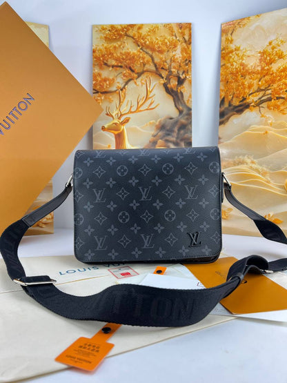Louis Vuitton Signature Flap Messenger Bag