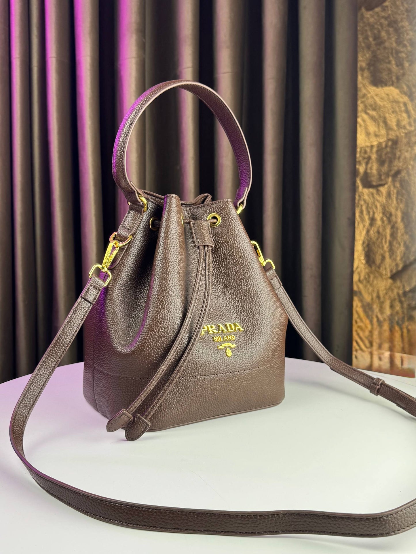 Prada👜 Bucket Bag