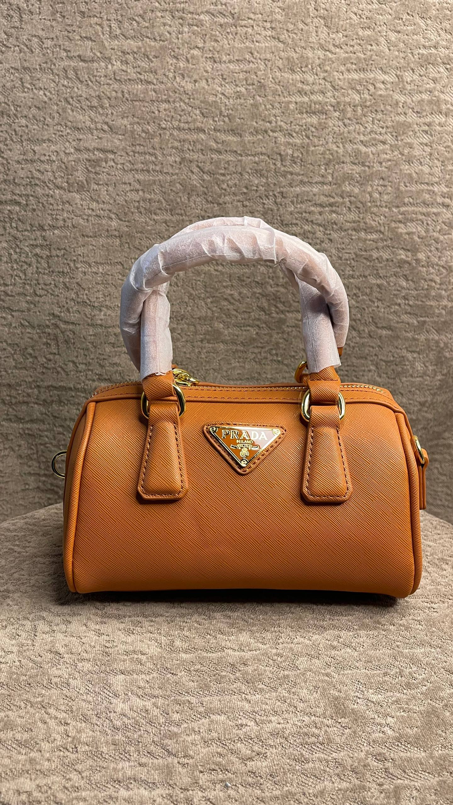Elegant  Saffiano Leather Handbag