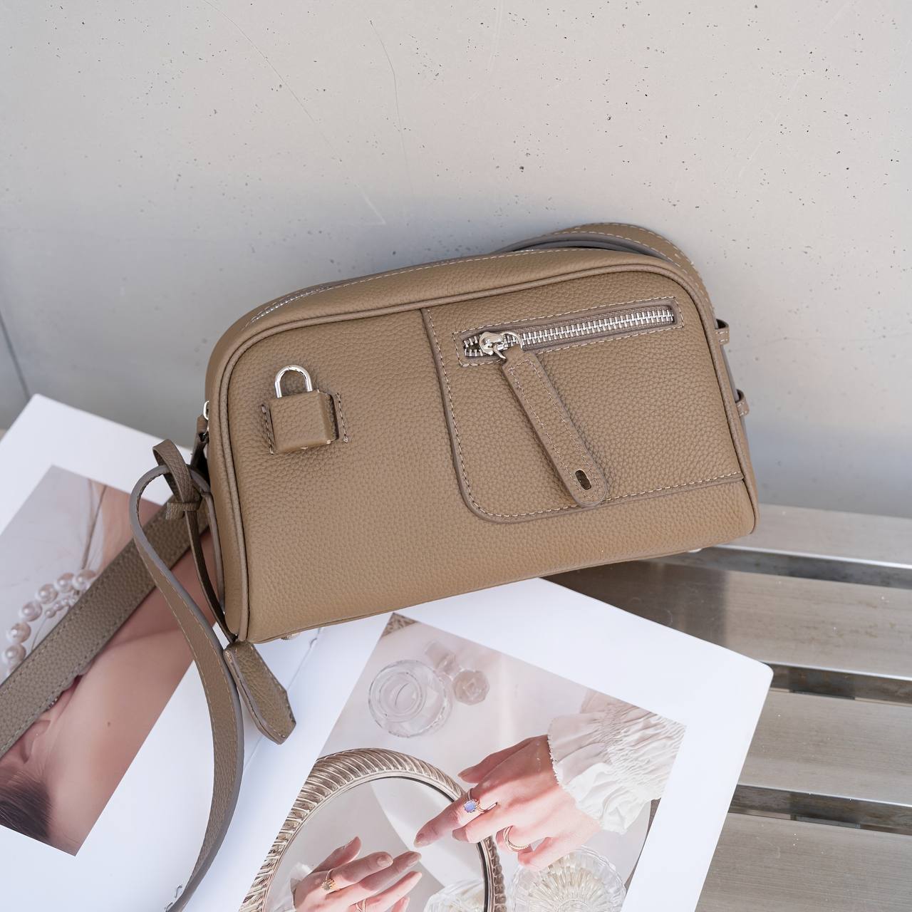 Hermès Steve Light Messenger Bag