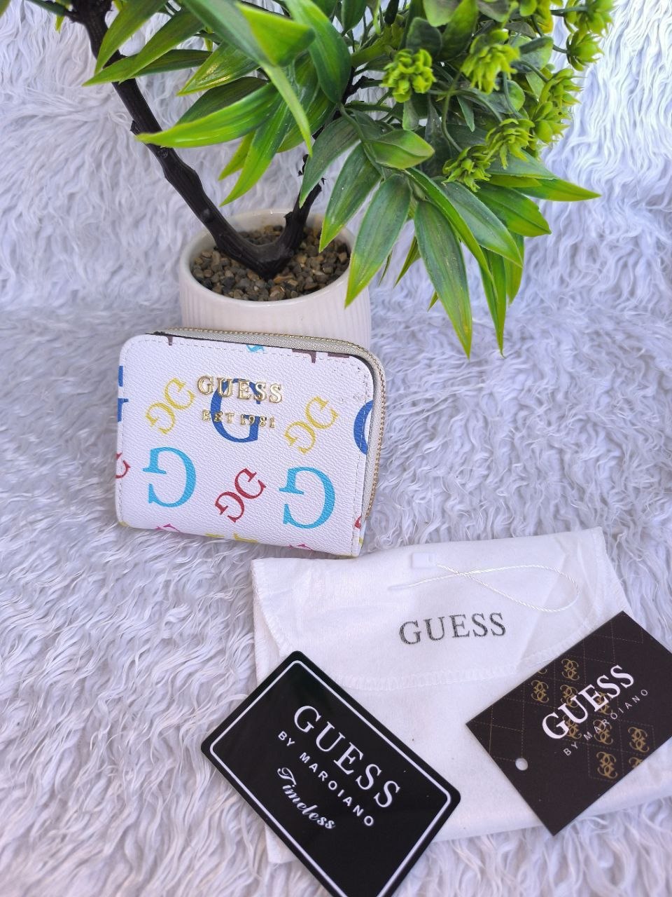 Selected Variant Image