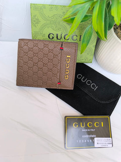 Gucci Men's G-6040 Bi-Fold Wallet