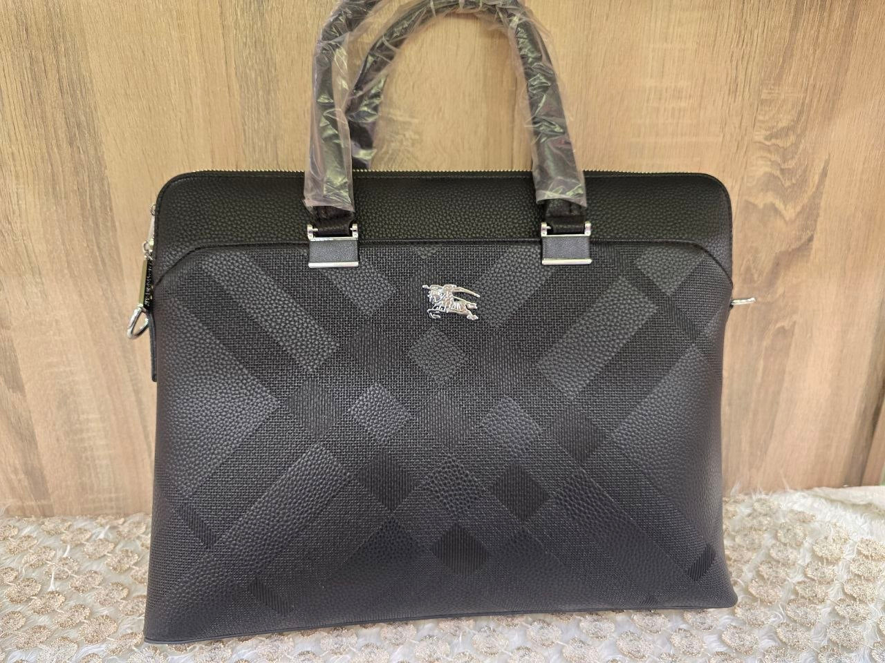 berberry Elegant Checkered Leather Briefcase / Laptop Bag